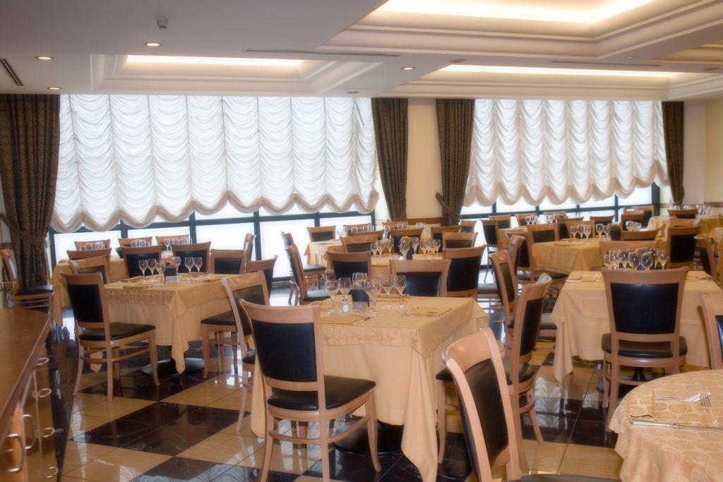 Hotel Ramada By Wyndham Napoli Esterno foto