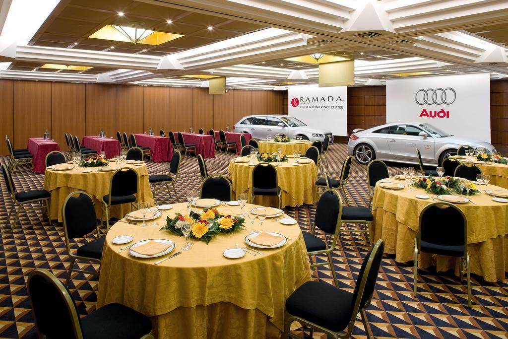Hotel Ramada By Wyndham Napoli Esterno foto