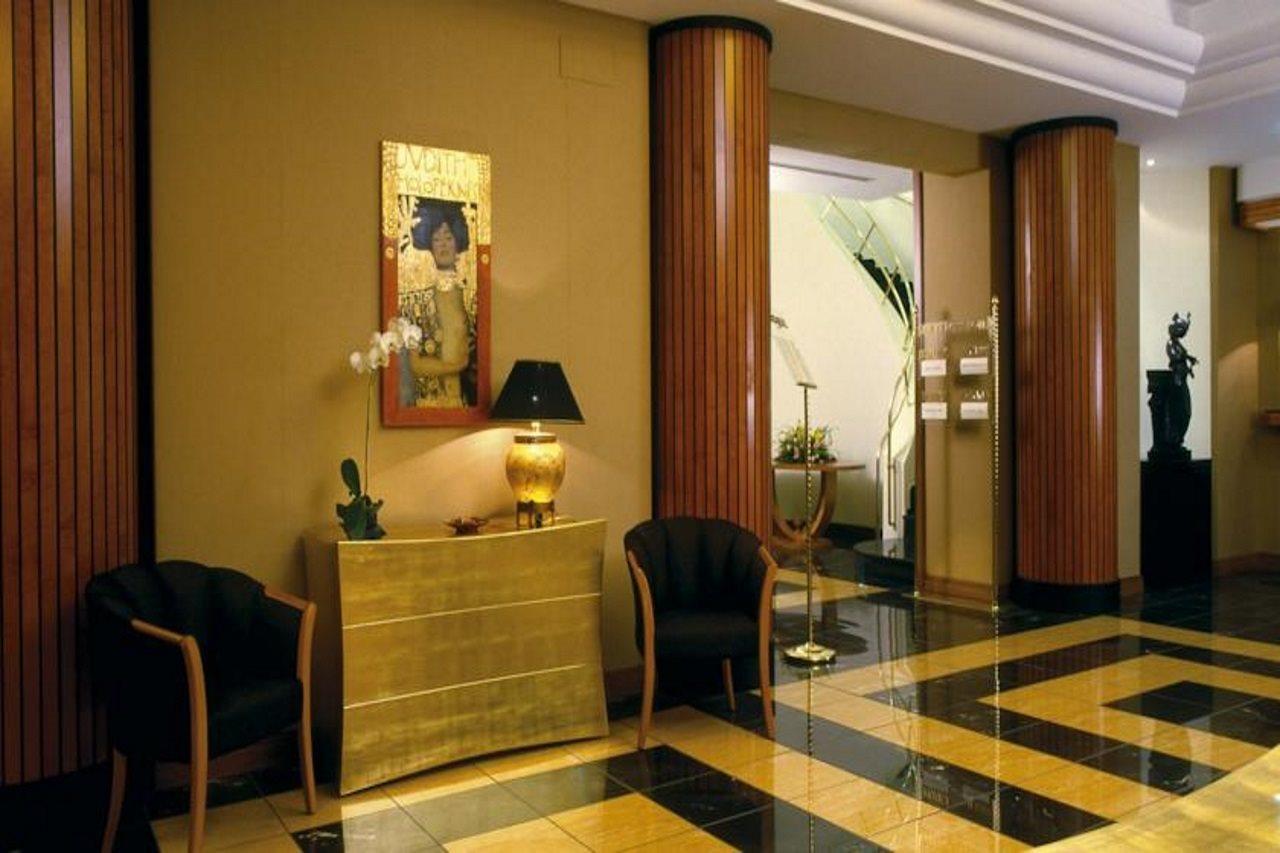 Hotel Ramada By Wyndham Napoli Interno foto